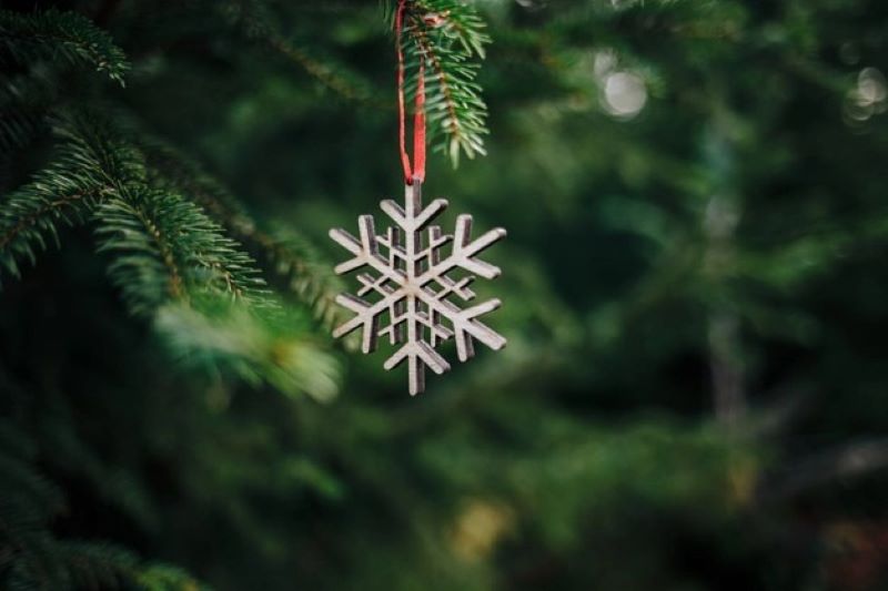 Handmade Snowflakes for Artificial Christmas Trees